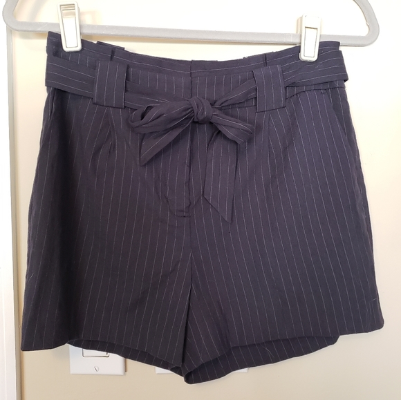 Express Navy Highrise Pin Stripe Shorts - Picture 5 of 8